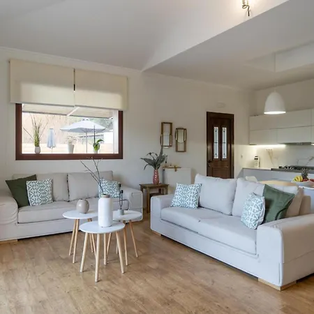 Elegant With Mountain Views & Pool Villa Anogia (Rethymno)